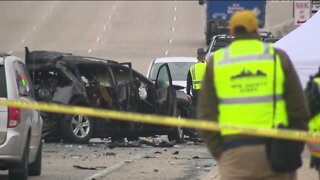 3 dead in Wauwatosa crash, 10 vehicles involved including DPW truck