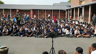 SOUTH AFRICA - Cape Town - Nerina Primary Uniform Handover (Video) (pNu)