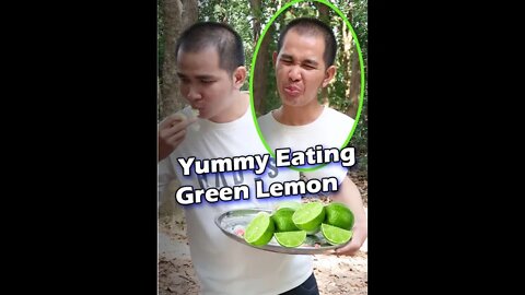 eating lemon