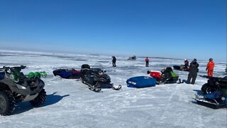 18 Rescued After Being Stranded On Ice Floe In Lake Erie