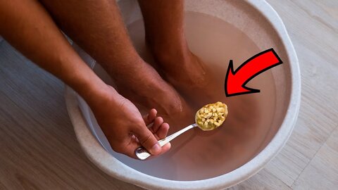 Ginger Foot Soak To Warm and Relax the Body and Improve Circulation