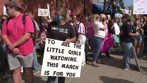 Women's March CLE rallies against Ohio abortion ban bill