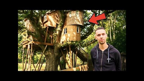 MUST SEE LUXURY TREEHOUSE TOUR | LIVING IN A TREE