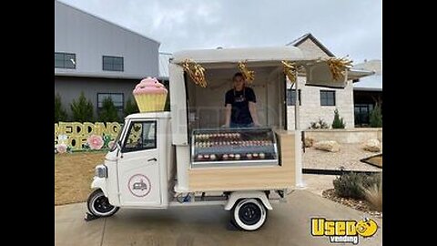 Super Cute 2022 Piaggio Ape Three-Wheeled Electric Bakery Food Truck for Sale in Texas
