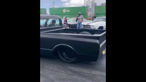 c10 Pick up Burn Out - Uzbasic Motorsports Performance Parts