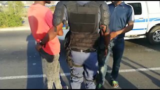 SOUTHA AFRICA - Cape Town - Somerset West/Strand protestors arrested (Video) (MpR)