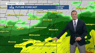Rain arrives late Monday into Tuesday morning
