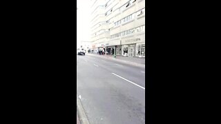 Hostage situation playing out in Cape Town CBD (25h)