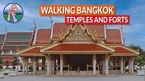 Temples and forts walking tour in Bangkok
