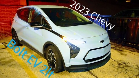 2023 CHEVY BOLT EV 2LT : CHICAGO RIDE ALONG WITH BAD DRIVERS : THEY HAVE A LICENSE (REXING DASH CAM)