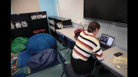 Chicago Teachers Call for Remote Learning