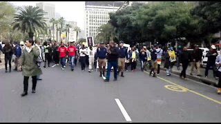 UPDATE 2: 'Elders' and ordinary citizens march in Cape Town in honour of Mandela (9S4)