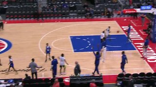 Sixth-grader impresses Andre Drummond with buzzer beater at Pistons game