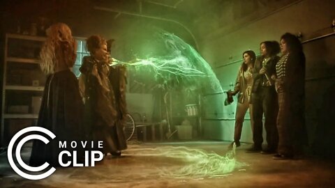 Best Movie Scenes: HOCUS POCUS 2 (2022) - "Super Power VS Salt" | Cinephile