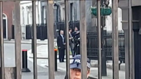 Justin Trudeau Waves To Protesters shouting Truck Trudeau 7 March 2022 #downingstreet