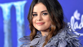 Selena Gomez To Play Pioneering Mountaineer In New Movie Role!