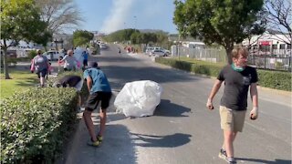 Cleanup and Queen Nandi Drive after looting
