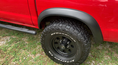 2000 Nissan Frontier Fender Flare Welt Installation