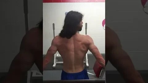 19 Seconds of Back THICKNESS #Shorts