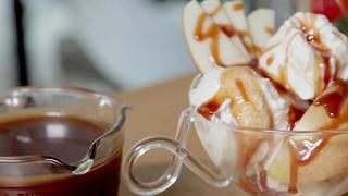 Simple Homemade Caramel Sauce