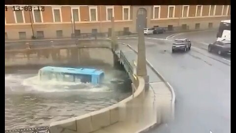 WATCH: Bus plunges into a river in St. Petersburg, Russia – several fatalities and injuries reported
