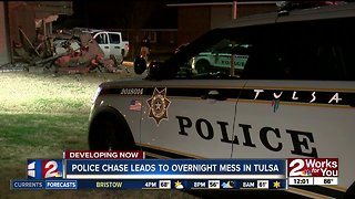 Truck leaves huge hole in Tulsa apartment building