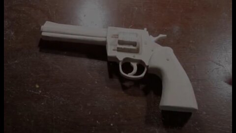 Making wooden Rick Grimes' revolver (The Walking Dead) - Rubberband Gun