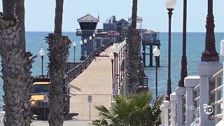 Some residents concerned that Oceanside beaches, golf courses remain open