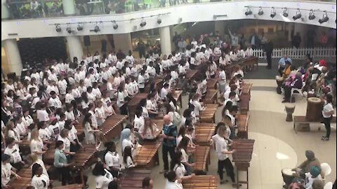 Marimba world record set in Cape Town (wpF)