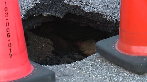 Crews working to fix West Olympia Ave. sinkhole in Punta Gorda