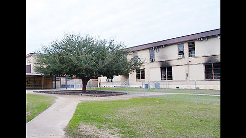 JENA SIX: SIX BLACK HIGH SCHOOL STUDENTS CHARGED WITH ATTEMPTED MURDER AFTER NOOSES ARE HUNG FROM TREE. DEUTERONOMY 2;15-68 KJV THE CURSES!!