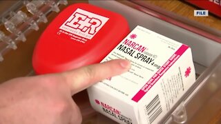 Doctors encourage prescribing Narcan when opioids are given to patients