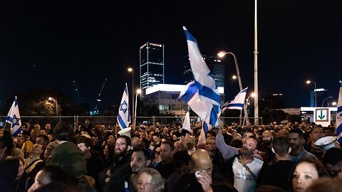 LIVE: Tel Aviv / Israel - Anti-government protesters rally - 15.04.2023