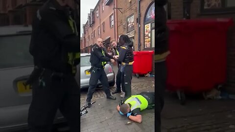 UK police seem completely helpless with cultural enrichers...