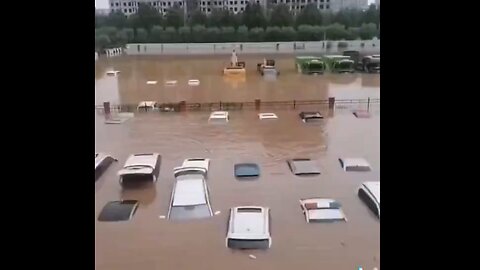 Dubai Flooding Clips