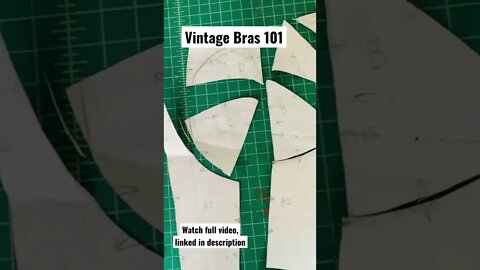 Vintage bras didn't have underwire? (and yet were more supportive 🤔)