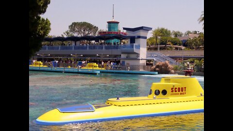 Finding Nemo: Submarine Voyage--Disneyland History--2000's--TMS-678