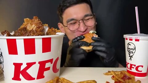 KFC mukbang....Pls Like, Subscribe and Comment. Thank you