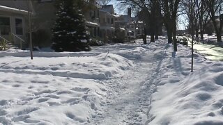 Lakewood enforces ordinance to keep sidewalks clear of snow, ice