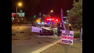 Multiple people transported to hospital after 4-vehicle crash in southwest Vegas valley