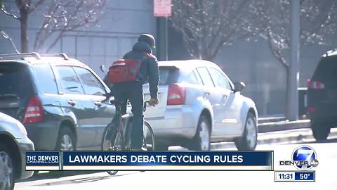 Colorado senate bill would allow cyclists to go through red lights and stop signs
