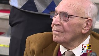 Veteran receives University of Cincinnati degree more than 70 years after starting classes