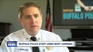 Buffalo Police Officers start to use body cams