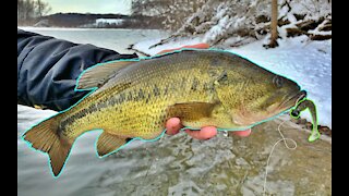 Winter Bass Fishing Post Cold Front / Blizzard! (INSANE BITE!!)