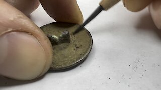 1700’s button cleaning