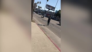 Machete-wielding man shot, killed by police in Hollywood