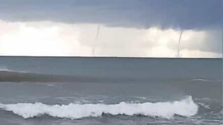 Storm Dana announces its arrival at Palma de Mallorca with two waterspouts