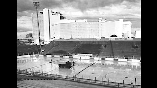 On This Day: 29 year ago NHL hockey at Caesars Palace parking lot