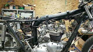 1971 Triumph Tiger 650cc restoration Part: 1