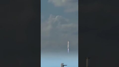 Amazing Space X Starship Booster Launch, Mechazilla Booster Catch.